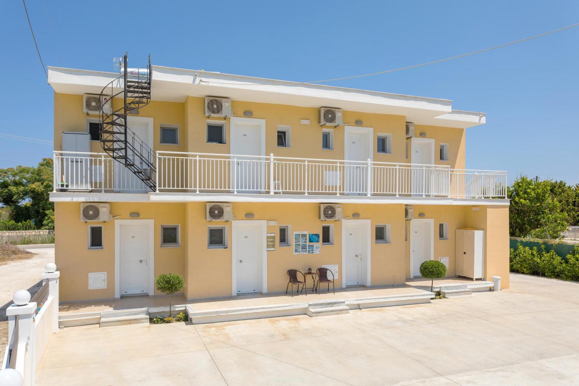 Morfeas Zante Apartments Eksteriør billede